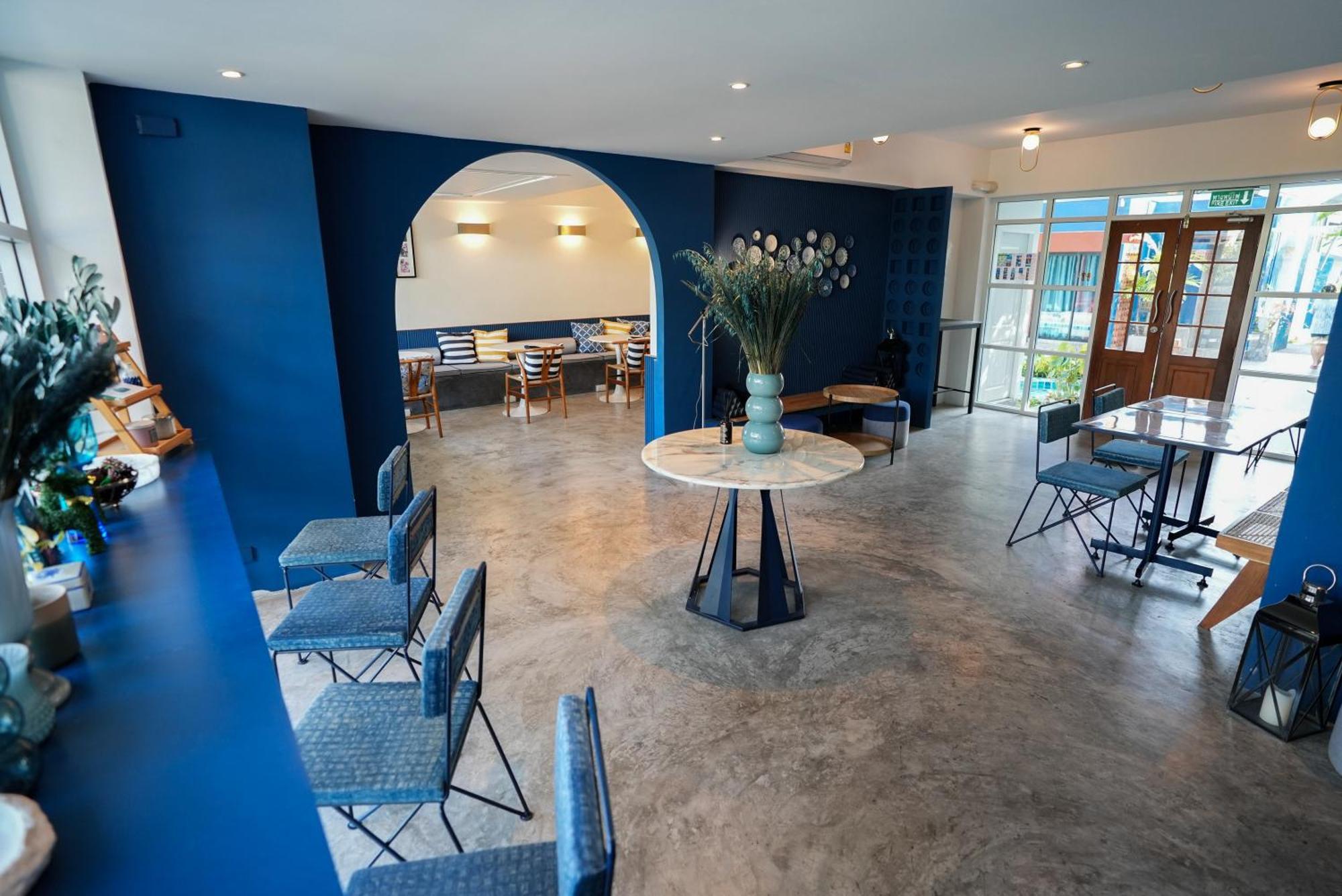 Kraam Silhouette Hotel And Cafe Phuket Chalong Εξωτερικό φωτογραφία
