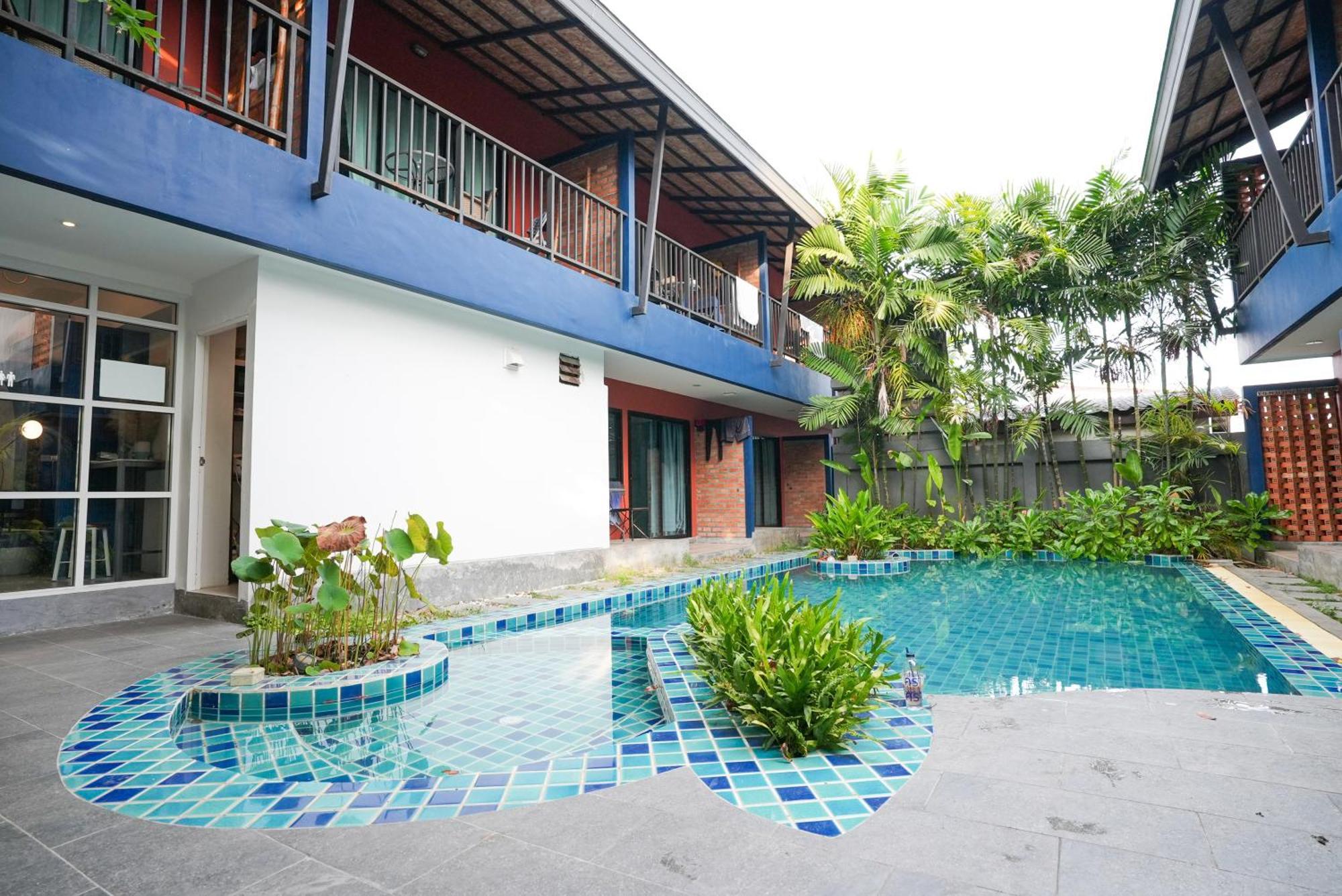 Kraam Silhouette Hotel And Cafe Phuket Chalong Εξωτερικό φωτογραφία