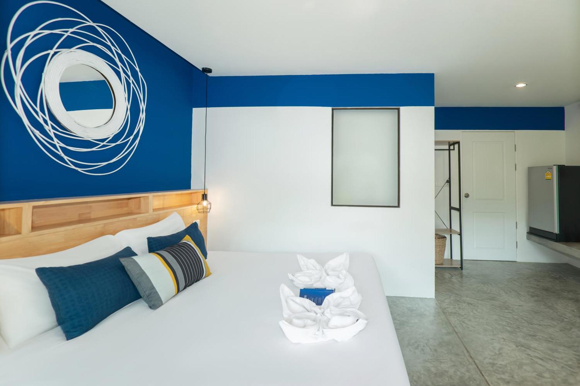 Kraam Silhouette Hotel And Cafe Phuket Chalong Εξωτερικό φωτογραφία
