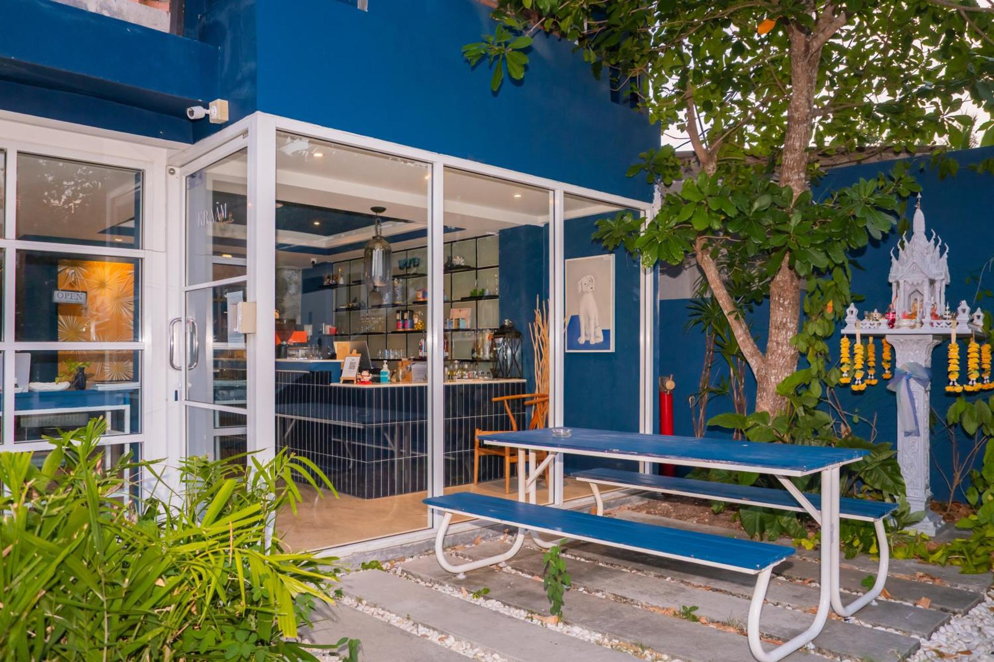 Kraam Silhouette Hotel And Cafe Phuket Chalong Εξωτερικό φωτογραφία