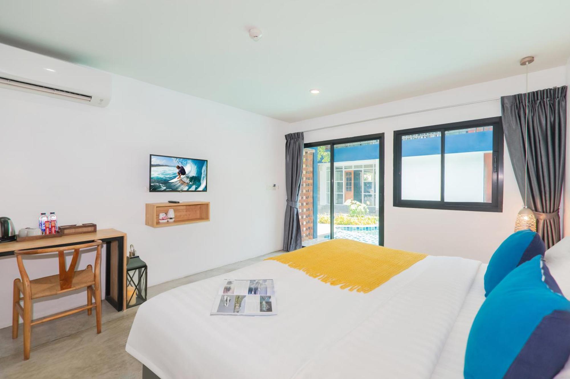 Kraam Silhouette Hotel And Cafe Phuket Chalong Εξωτερικό φωτογραφία