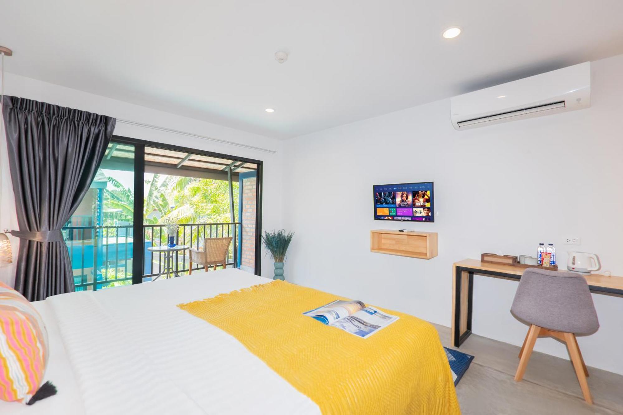 Kraam Silhouette Hotel And Cafe Phuket Chalong Εξωτερικό φωτογραφία
